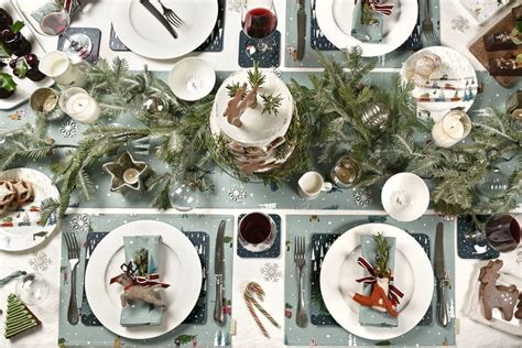 8 ways to dress your Christmas Table - Craft with Cartwright