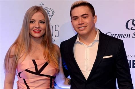 Whindersson nunes batista (palmeira do piauí, 5 de janeiro de 1995), é um comediante, youtuber, cantor e ator brasileiro, conhecido pelos seus vídeos de humor no youtube desde 2013. Bem Paraná | Whindersson Nunes diz que Luisa Sonza o ...