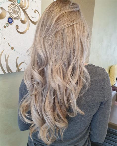 Light Ash Blonde Hair What It Looks Like 23 Trendy Examples Siznews