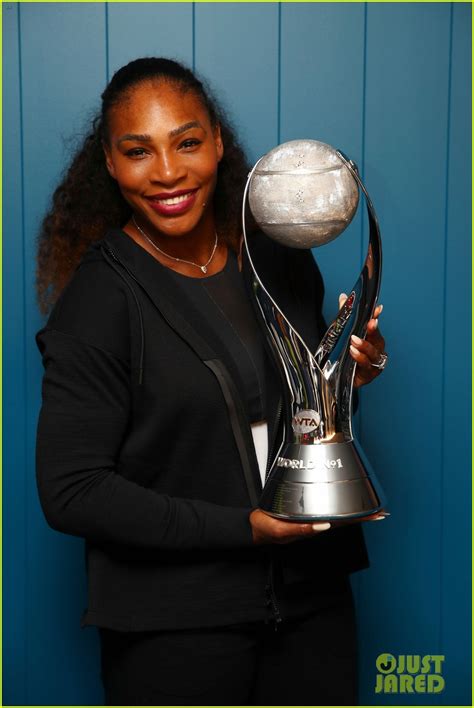 Photo Serena Williams Wins Australian Open Defeats Sister Venus 19