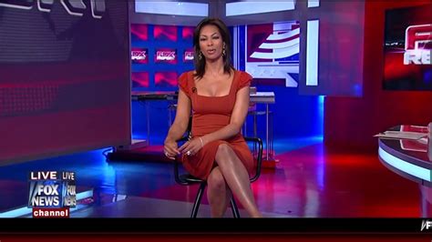 Harris Faulkner Quick Shot Of Cleavage Legs Youtube Video Dailymotion