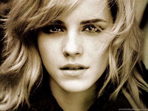 Emma Watson Hot Wallpapers Desktop Background