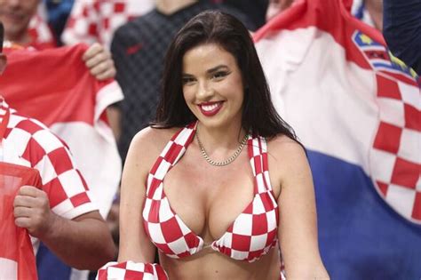World Cup 2022 Qatari Fans Ogling Miss Croatia Say They Took Pictures