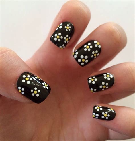 55 Most Beautiful Flowers Nail Art Design Ideas