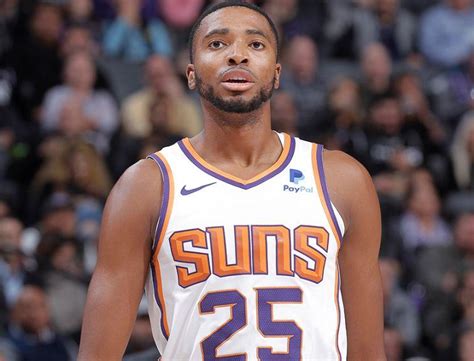 Get the latest player news, stats, injury history and updates for small forward mikal bridges of the phoenix suns on nbc sports edge. Mikal Bridges Mom, Girlfriend, Brother, Family, Age, Height, Other Facts » Celebtap