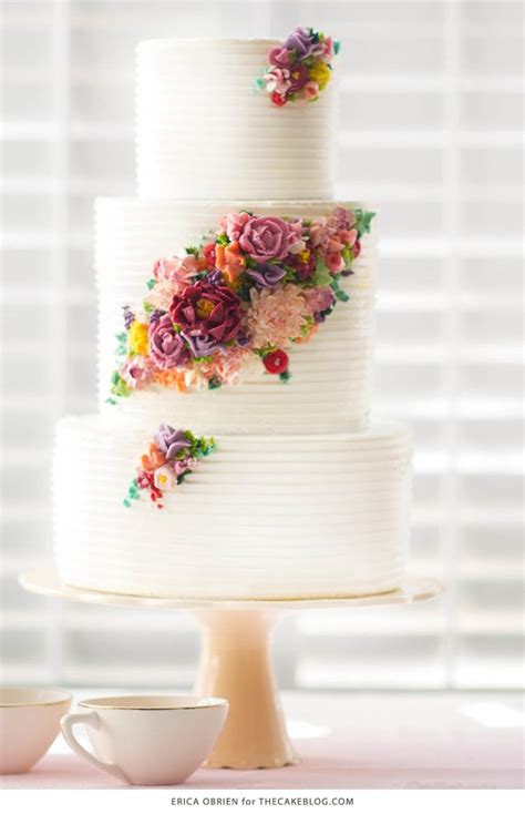 Delightful And Delicious Spring Wedding Cake Decorations