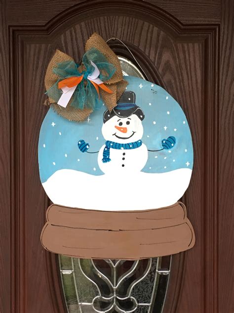 Snow Globe Door Hanger Winter Door Decorations Wood Ornaments Door