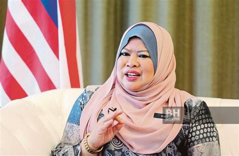 Pembangunan perspektif historis pembangunan posisi perdagangan luar negeri memperlihatkan gambaran yang menggembirakan. KPWKM wujud talian khas kaunseling COVID-19 | Nasional ...