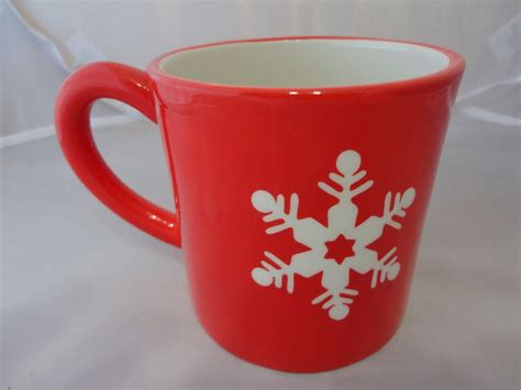 Find new and preloved cracker barrel items at up to 70% off retail prices. Cracker Barrel Coffee Mug Christmas Holiday Snowflake Merry Merry | Barrel coffee, Cracker ...