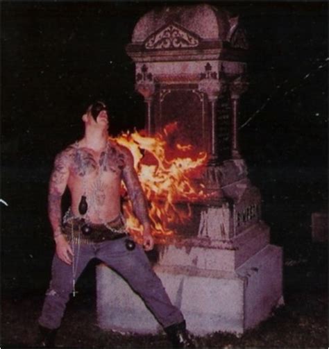 Black winds decided to concentrate only on war commands & handed over the 4 string daemonaxe to a new member of blasphemy known as ace gustapo necrosleezer & vaginal commands. COMANDO METAL ZINE: BLASPHEMY