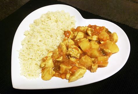 6 large portobello mushroom caps, stems removed, washed and dried well with a paper towel 2. Low syn sweet & sour chicken, a really tasty chinese fakeaway recipe, perfect for a Saturday ...