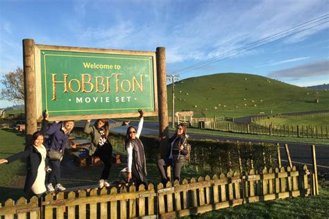 Hobbiton Movie Set And Waitomo Small Group Tour In Auckland My Guide