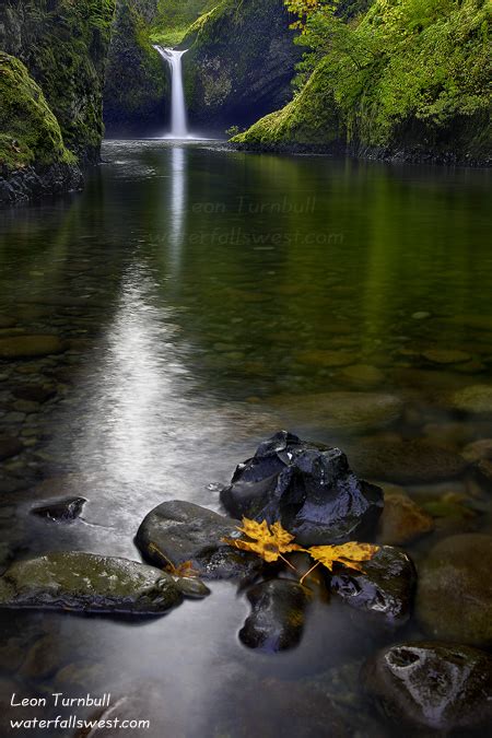Punch Bowl Falls Oregon Waterfalls Columbia River Gorge National