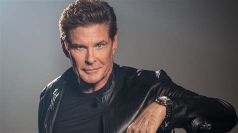 David Hasselhoff Takes On Ze Network In Germany