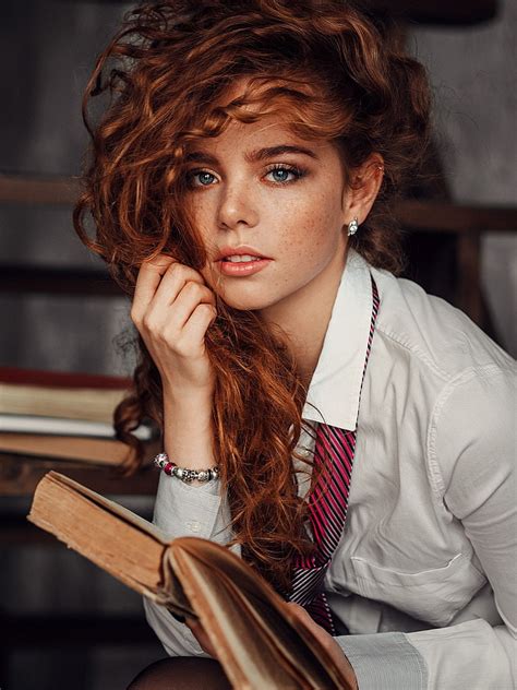 Regarde Fille Cheveux Portrait Alina Evgeny Freyer Fond Décran