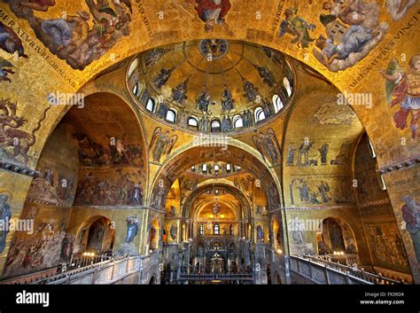 Amazing Mosaics Inside The Basilica Di San Marco St Mark Venice