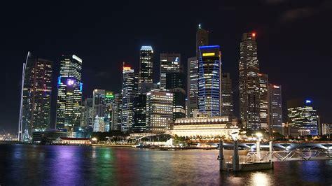 Browse sgnews whenever you want to know what is happening in sg. Raffles Place - Wikipedia