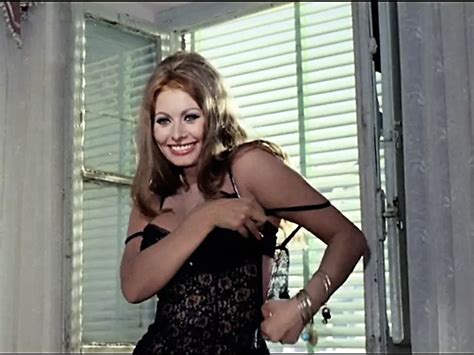 Sophia Loren Striptease Xhamster