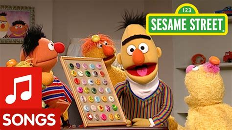 Sesame Street Ding Along Song With Bert And Ernie Vidoe