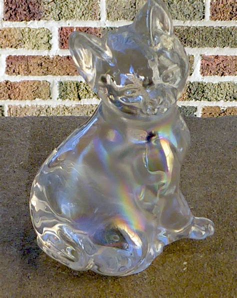 Vintage Iridescent Pearlized Clear Cat Sitting Fenton Carnival Art