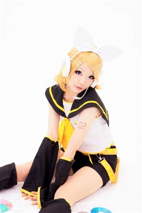 Cute Vocaloid Kagamine Rin Cosplay And Costumes Animeandcosplay Sharing