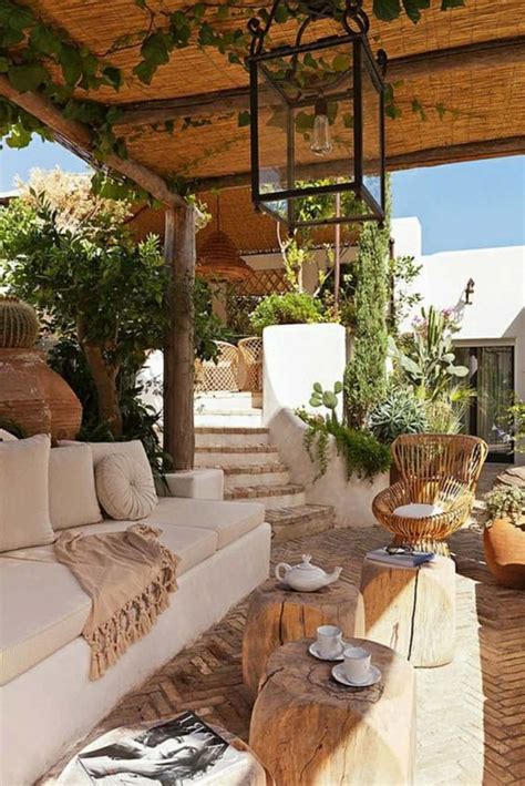 46 Delightful Mediterranean Outdoor Areas Digsdigs