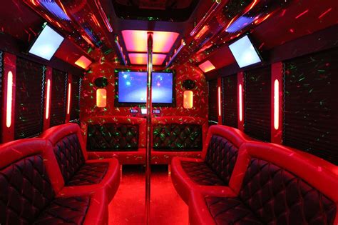 Party Buses 18 To 28 Houston Sam S Limousine