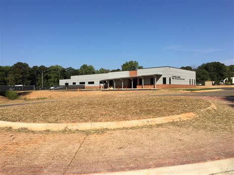 New animal shelter, oft-delayed, opens in Clayton County – 95.5 WSB