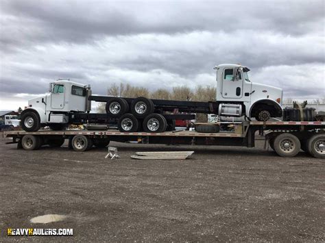 Peterbilt Truck Shipping | Heavy Haulers | (800) 908-6206