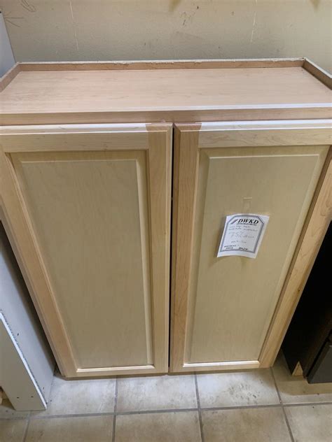 Custom made complete finish kitchen cabinets cherry solid natural wood. Youngstown : New Merillat Cabinets Kitchen Cabinets for sale