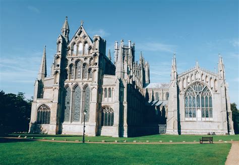 10 Iconic Gothic Buildings To See In The Uk Hand Luggage Only