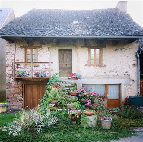 Photos A Dream Vacation In A French Castle Domino Country Cottage