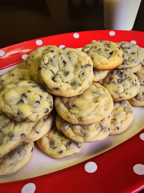 Moms Famous Easy Chocolate Chip Cookies Recipe Kindly Unspoken