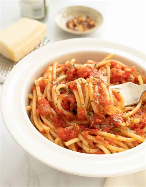 Blanc Laiteux Il Faut Se Méfier Global Italian Spaghetti Tomato Sauce