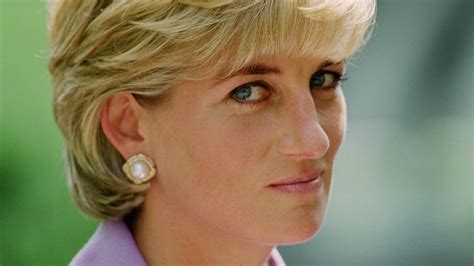 this is the real story behind princess diana s iconic haircut glamour