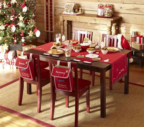 24 Superb Christmas Dining Decor Ideas