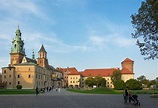 Wawel castle in Krakow | Copyright-free photo (by M. Vorel) | LibreShot