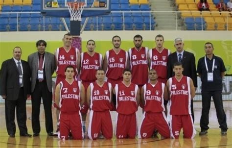 منتخب قطر لكرة السلة سيدات ينسحب من دورة الالعاب الآسيوية لعدم السماح للاعبات ارتداء الحجاب!! منتخب فلسطين لكرة السله بين الماضي والحاضر | دنيا الوطن