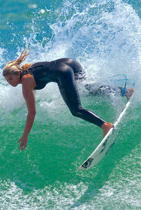Pin By Kibaron On Moe Surfing Surf Girls Surfing Beach Vibe