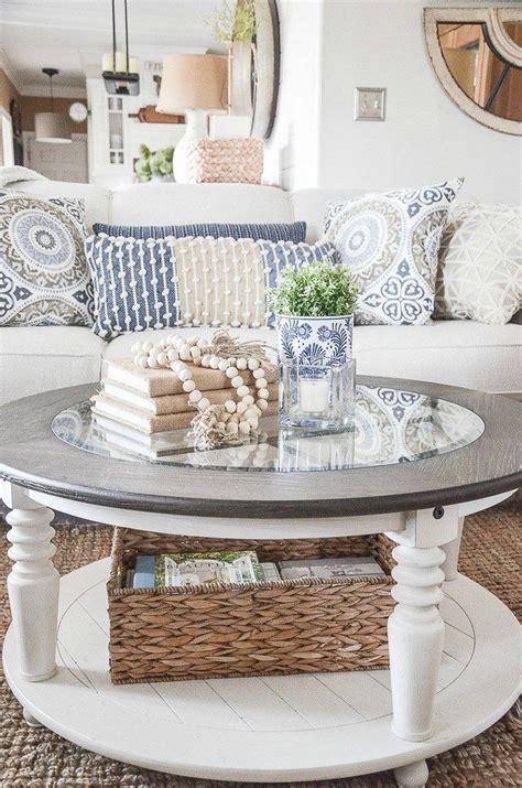 Popular Farmhouse Coffee Tables Ideas 14 In 2020 Round Coffee Table