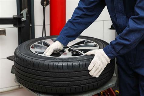 Tyre Fitting In Donemana Ni Starrett 4x4