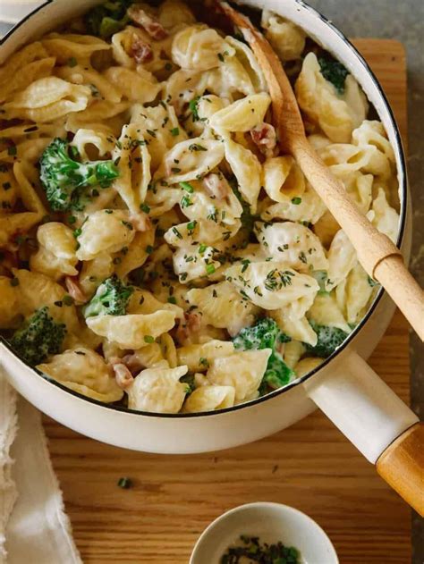 Stir in the white cheddar cheese and parmesan cheese and continue cooking, stirring frequently, until the cheese sauce is creamy and the cheese has melted. Creamy White Cheddar Stovetop Mac and Cheese | Recipe ...