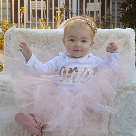 Love Like Crazy Olivias First Birthday Pictures