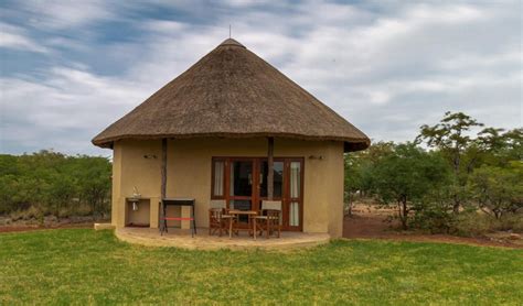 Mopane Bush Lodge In Mapungubwe National Park — Best Price Guaranteed