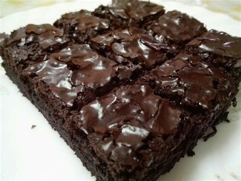Apa yang membezakan resepi brownies cookies ini berbanding kebanyakan resepi lain ialah ia tidak menggunakan serbuk penaik. Brownies kedut | Brownie recipes, Resepi brownies, Carrot ...