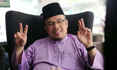 Saya bukan superman, saya pegawai biasa. Isu Kalimah Allah Malaysia : Noh Gadut VS Ustaz Asri