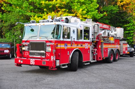 Fdny Ladder 86 St10022 2010 Seagrave 75 Aerialscope Tower Flickr