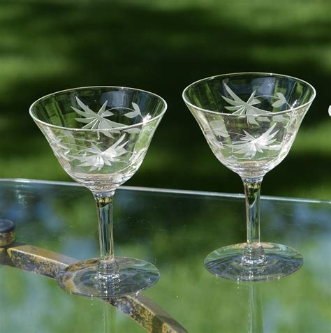 vintage etched cocktail ~ martini glasses set of 4 vintage floral etched champagne glasses