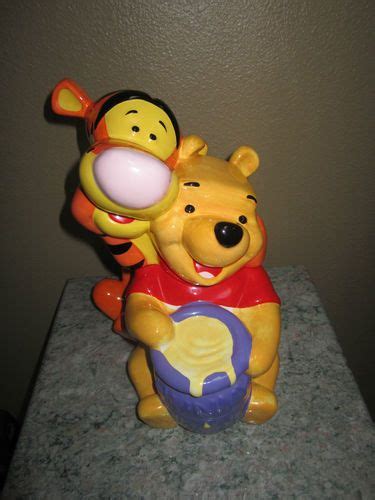 Disney Winnie The Pooh And Tigger Cookie Jar Ebay Disney Cookies Antique Cookie Jars