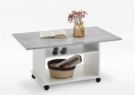 Der rollbare sofatisch schont den untergrund, auf dem du ihn bewegst. AZUR Couchtisch auf Rollen von FMD Weiss / Beton